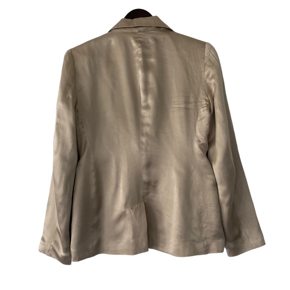 Guess by Marciano Silk-like Tan Colour Lightweight Blazer - Picture 2 of 5